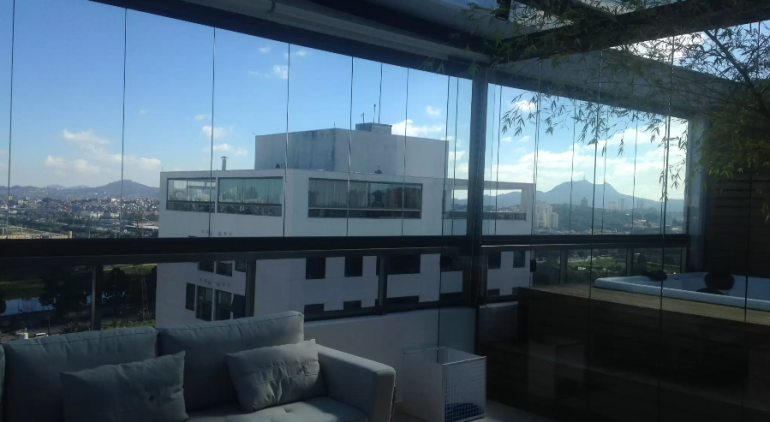 Cortina de vidro em Santo André