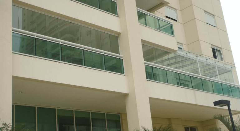 Fechamento de sacadas em Peruíbe